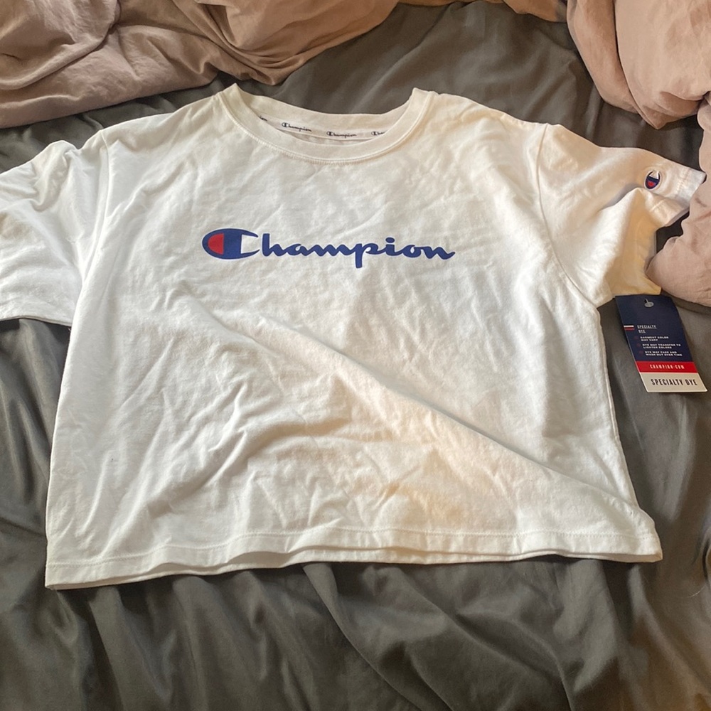 Womens cropped Tee